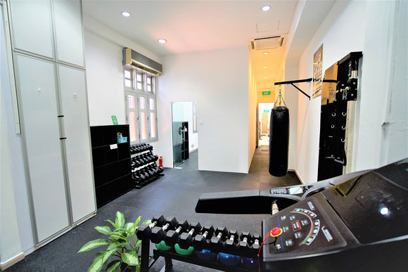 GREEN CURVE STRENGTH FIT STUDIO